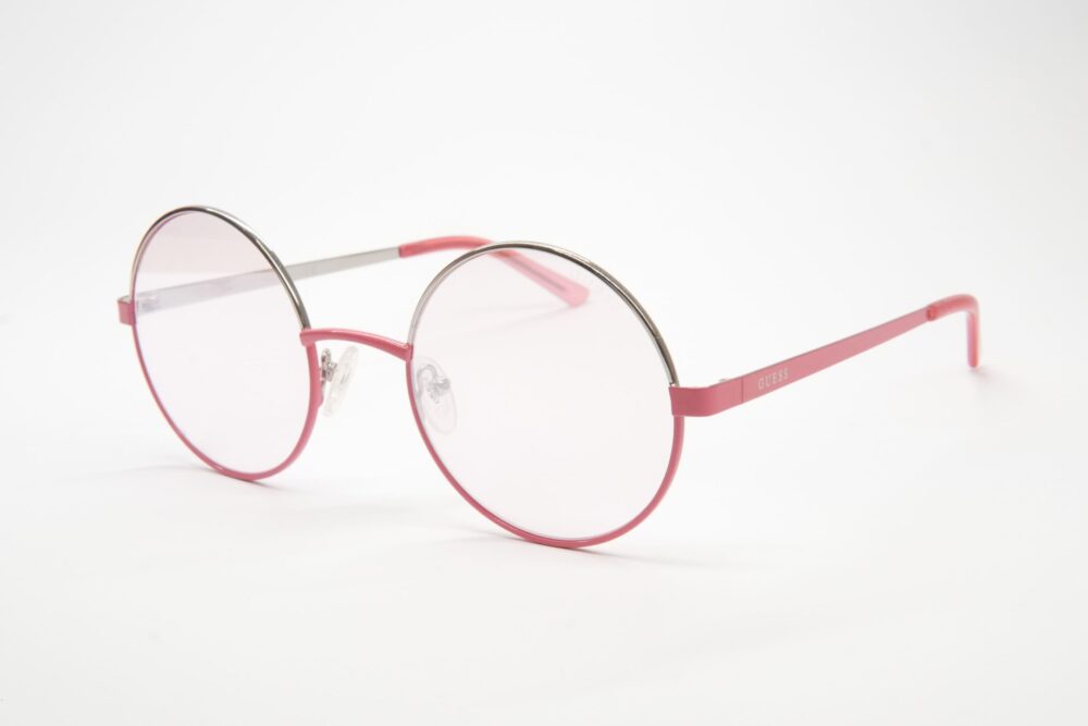 Guess GU3046 – sunčane naočare, bočni prikaz