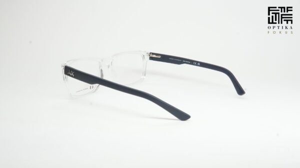 Armani Exchange AX 3016 – dioptrijski okvir, prikaz iz ugla