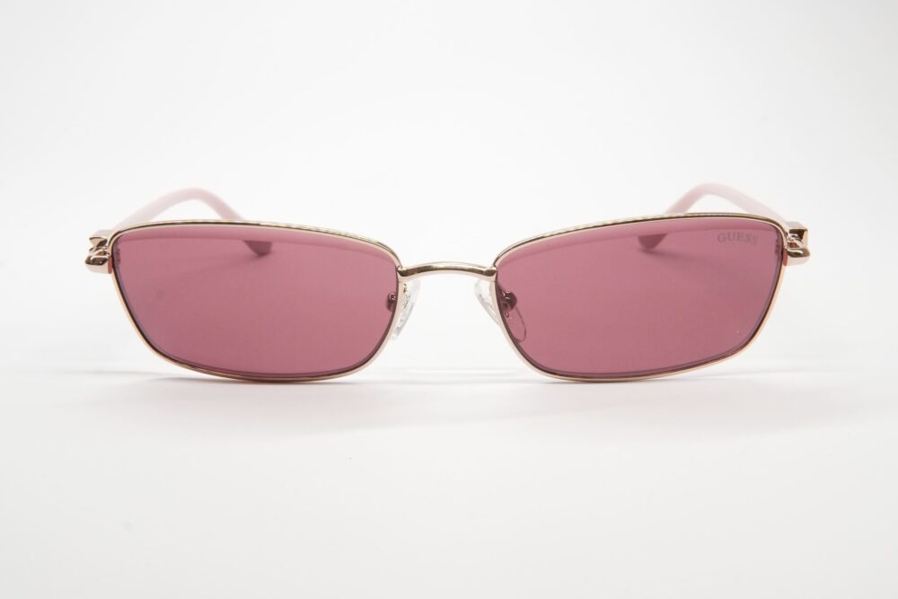 Guess GU00290 32S – prednji prikaz Ženske naočare za sunce Guess GU00290 32S