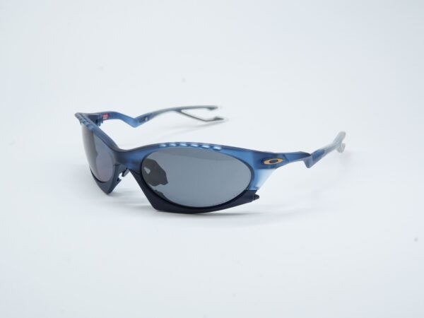 Oakley OO9437 3P – sunčane naočare, bočni prikaz