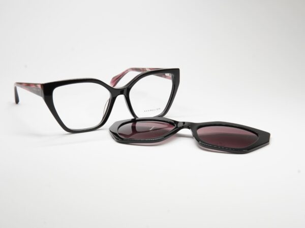 Avanglion AVO7517D